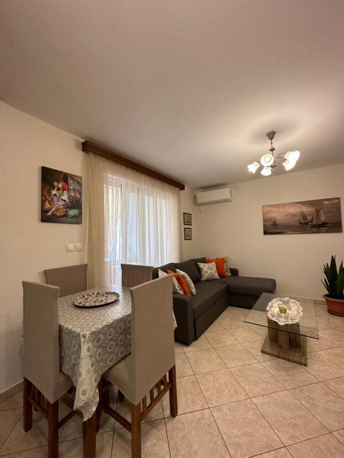 B&S Saranda Apartment Eksteriør bilde