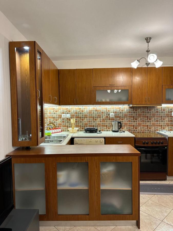 B&S Saranda Apartment Eksteriør bilde
