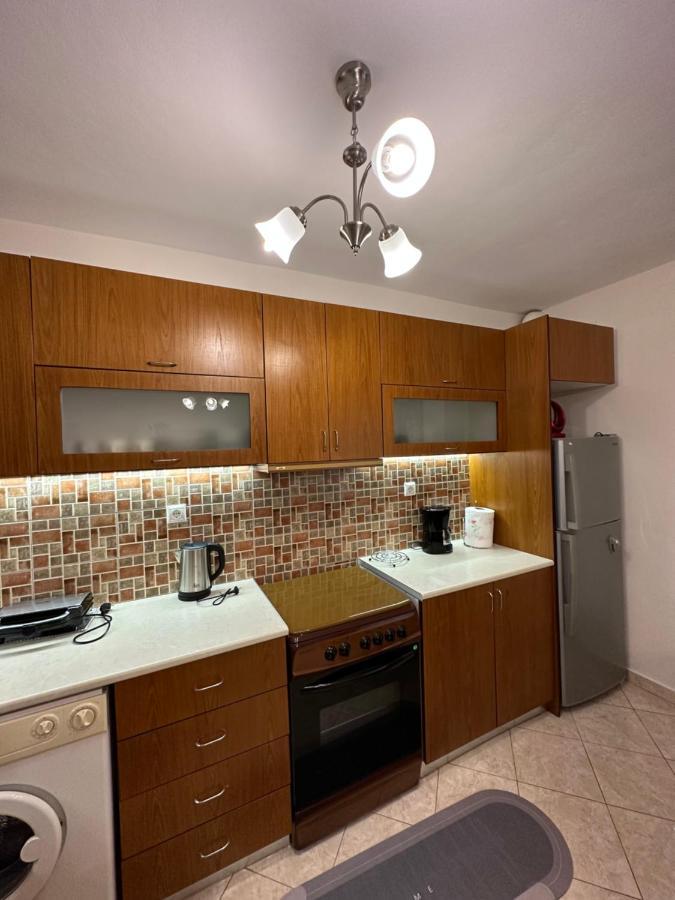 B&S Saranda Apartment Eksteriør bilde