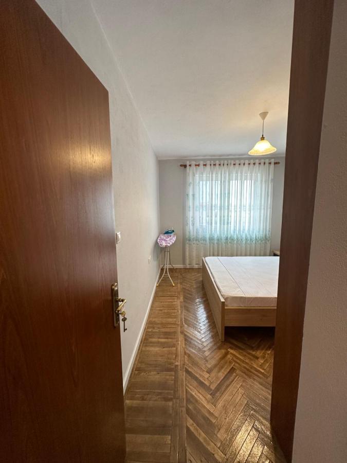 B&S Saranda Apartment Eksteriør bilde